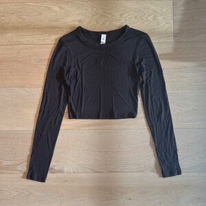 Lululemon Cropped Long Sleeve